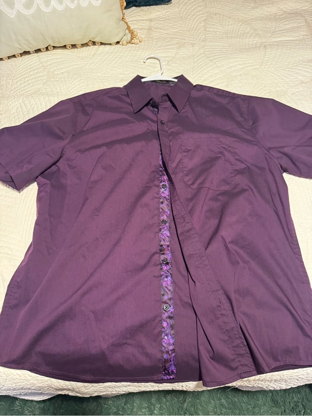 Men's Short-Sleeve Purple Button-Down Shirt Paisley Contrast Placket